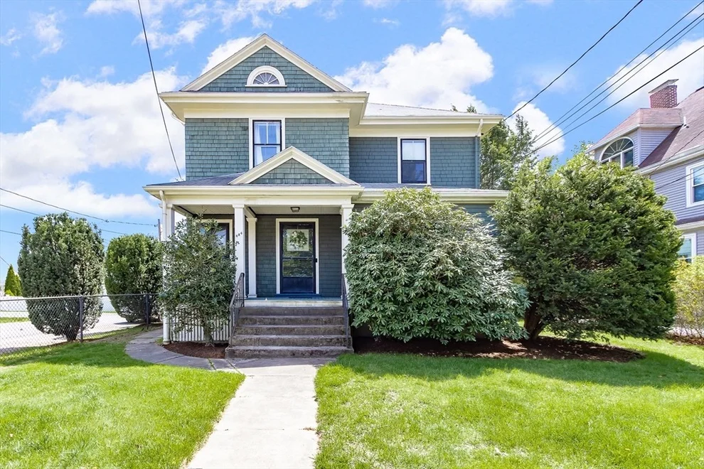 Unit for sale at 484 Watertown St, Newton, MA 02460