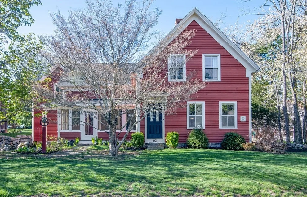 Unit for sale at 93 Chestnut St, Easton, MA 02356