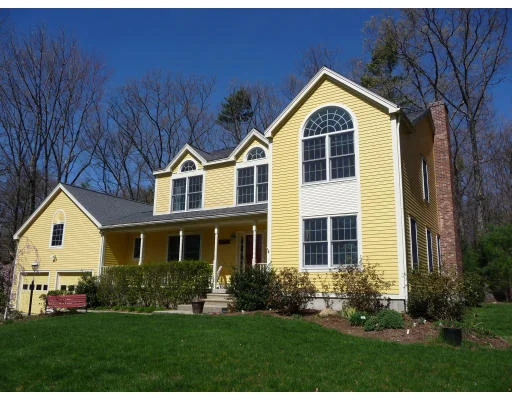 Unit for sale at 71 East Hill Rd, Brimfield, MA 01010