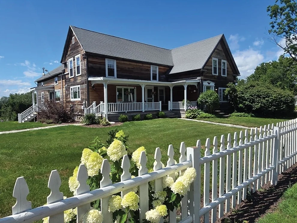 Unit for sale at 777 Ridge Rd, Hardwick, MA 01037