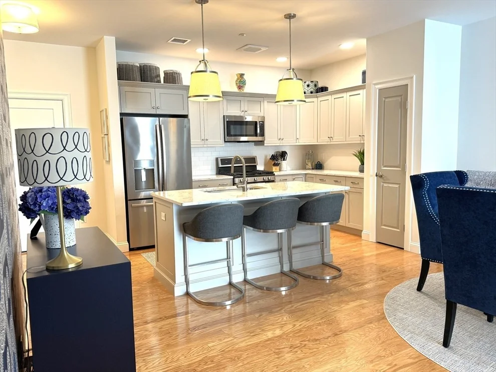 Unit for sale at 1 Revolution Way, Canton, MA 02021