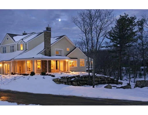 Unit for sale at 5B Curlew Court, Gloucester, MA 01930