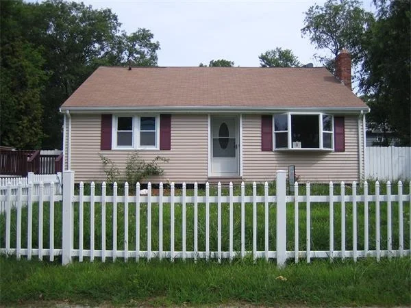 Unit for sale at 26 Stearns Ave, Brockton, MA 02302