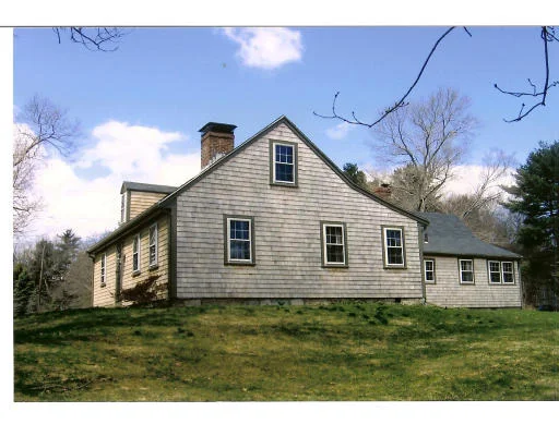 Unit for sale at 208 Prospect Street, Hingham, MA 02043