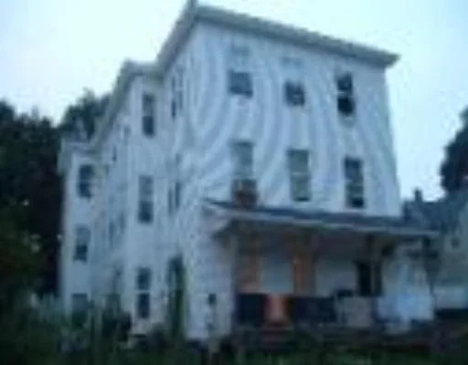Unit for sale at 2 Glenwood St, Worcester, MA 01610