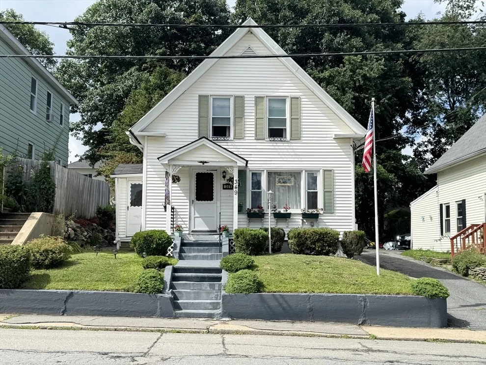 Unit for sale at 349 Parker St, Gardner, MA 01440