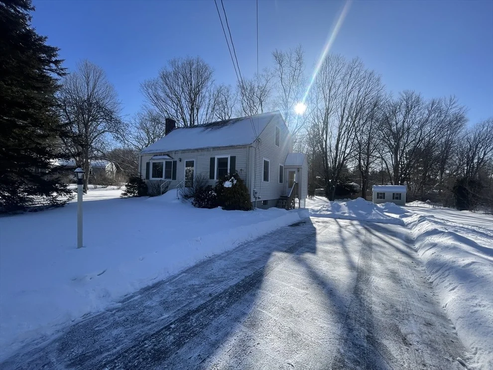 Unit for sale at 732 King Street, Franklin, MA 02038