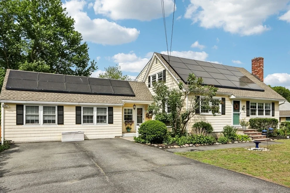 Unit for sale at 62 Charme Rd, Billerica, MA 01821