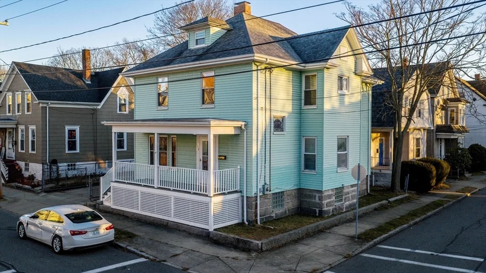 Unit for sale at 138 Willis St, New Bedford, MA 02740