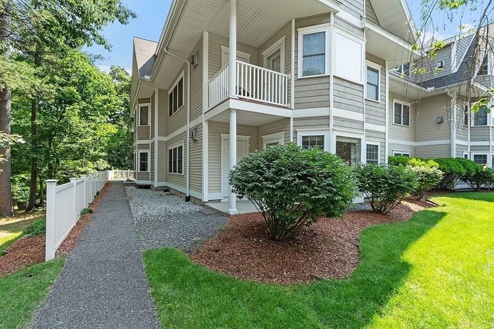 Unit for sale at 5 Mission Road, Chelmsford, MA 01863