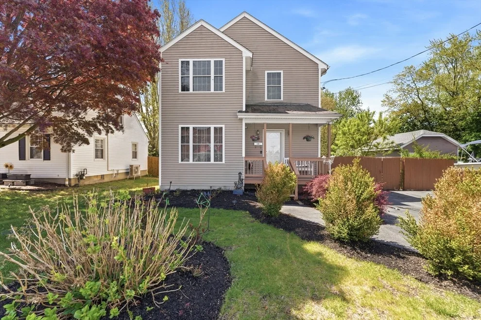 Unit for sale at 61 Metropolitan Ave, Cranston, RI 02920