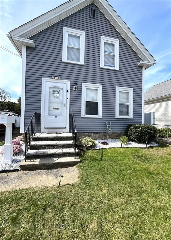 Unit for sale at 111 Howe St, Marlborough, MA 01752