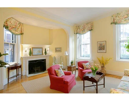 Unit for sale at 135 Marlborough St, Boston, MA 02116