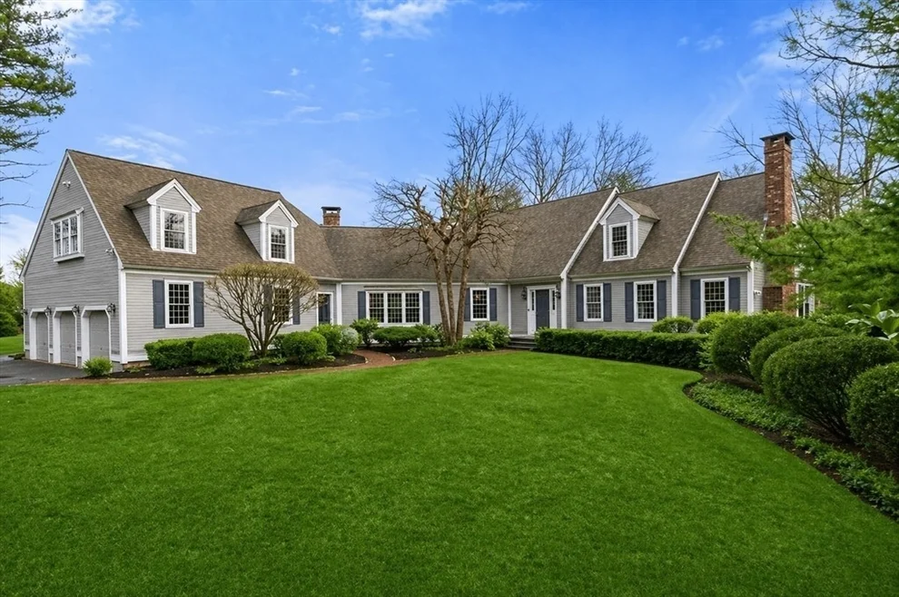 Unit for sale at 162 Far Reach Road, Westwood, MA 02090