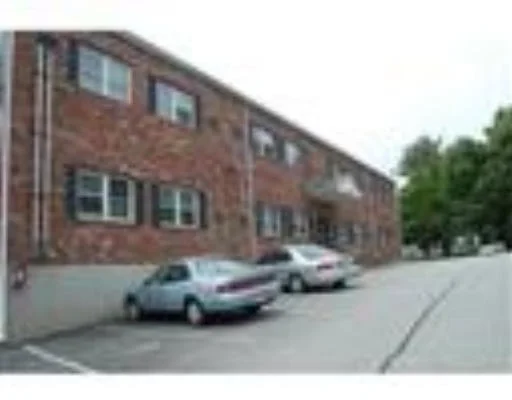 505 Middlesex Turnpike