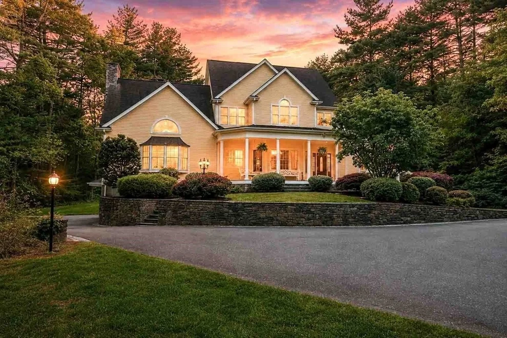 Unit for sale at 220 Berry St, Wrentham, MA 02093