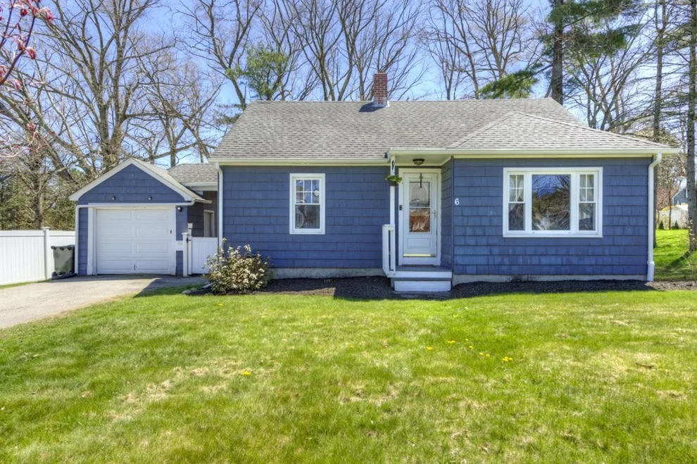 Unit for sale at 6 Lakeside Drive, Dudley, MA 01571