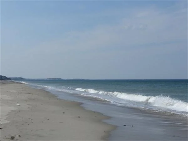 Unit for sale at 11 Winter Wood Lane, Marshfield, MA 02050