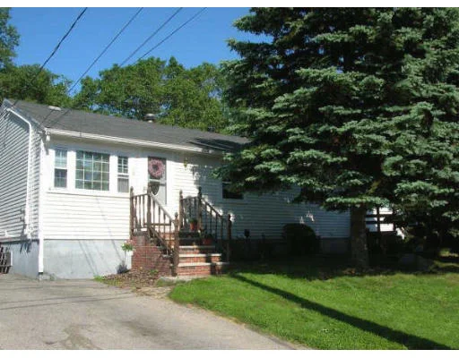 Unit for sale at 4 Jon Street, Salisbury, MA 01952