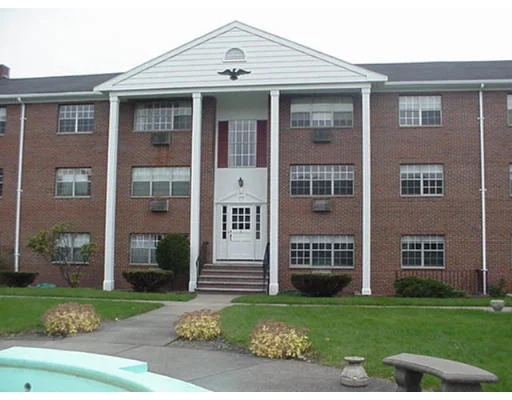Unit for sale at 8 Old Colony, Arlington, MA 02476