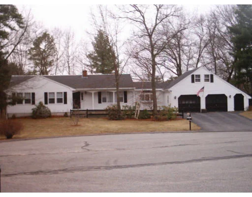 Unit for sale at 7 Abanaki Drive, Billerica, MA 01821