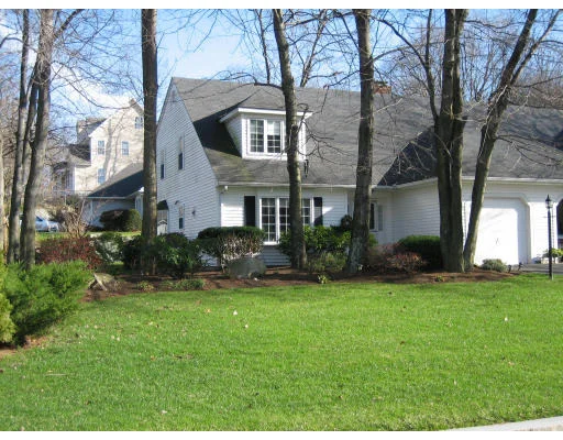 Unit for sale at 10 Homeward Lane, Natick, MA 01760