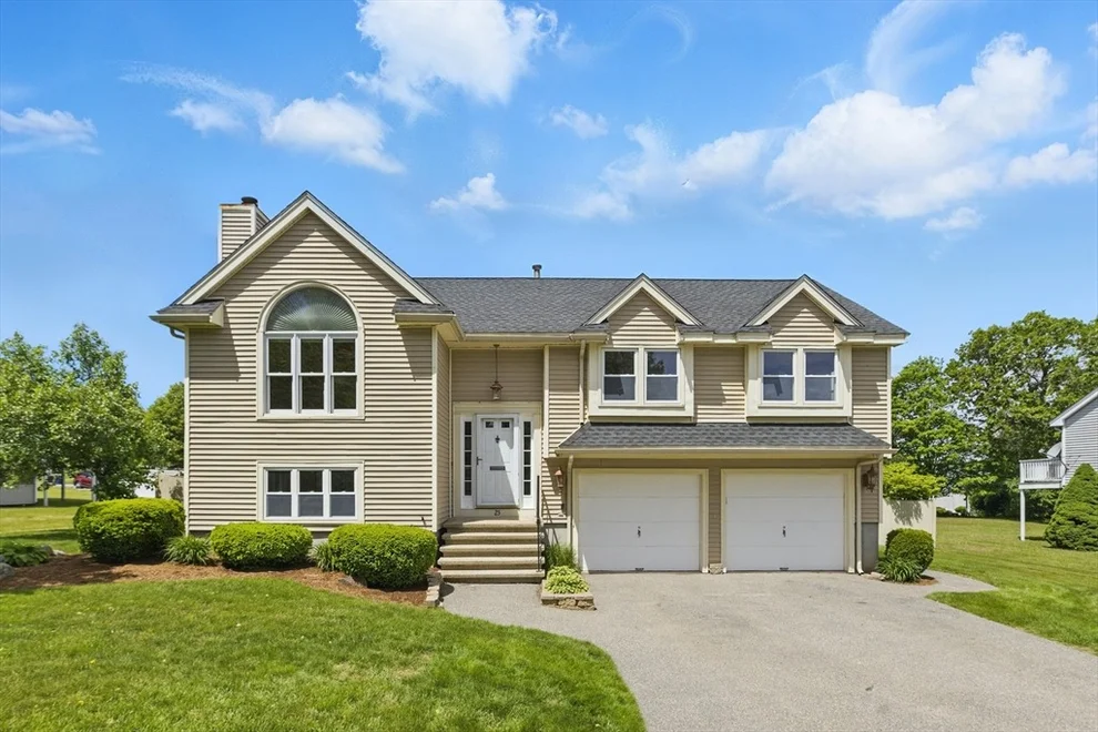 Unit for sale at 25 Sandra Road, Peabody, MA 01960