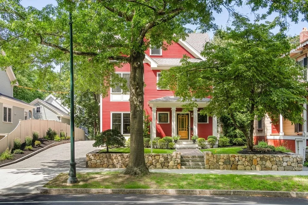 Unit for sale at 178 Mystic Valley Pkwy, Winchester, MA 01890