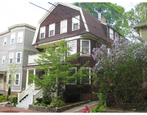 Unit for sale at 262 Upland Road, Cambridge, MA 02140