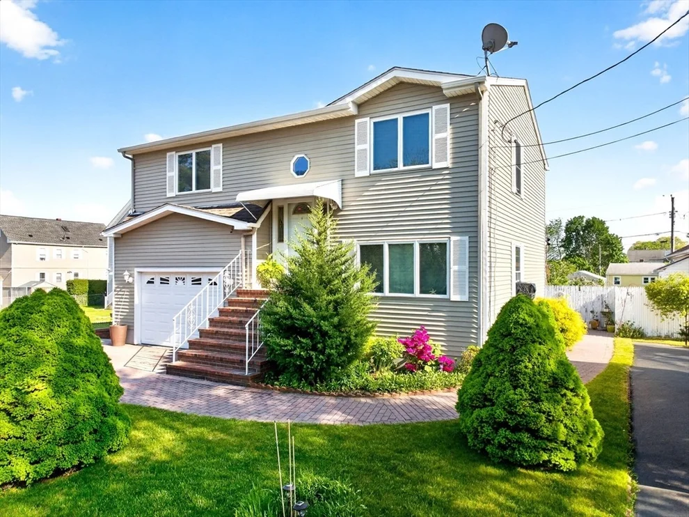 Unit for sale at 56 Schofield St, New Bedford, MA 02740