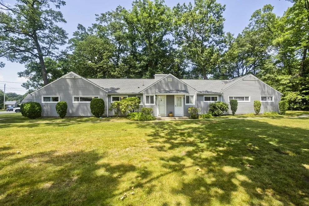 Unit for sale at 91 Partridge Ln, Chicopee, MA 01022