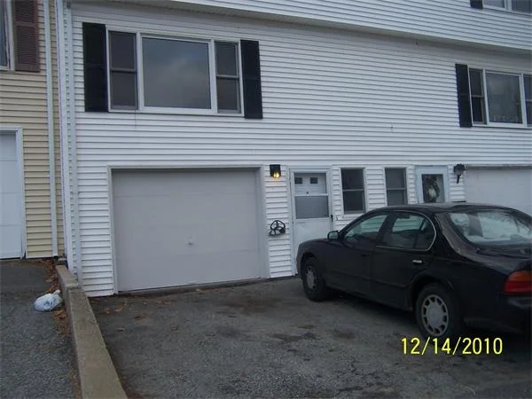 Unit for sale at 4 Arline, Worcester, MA 01607