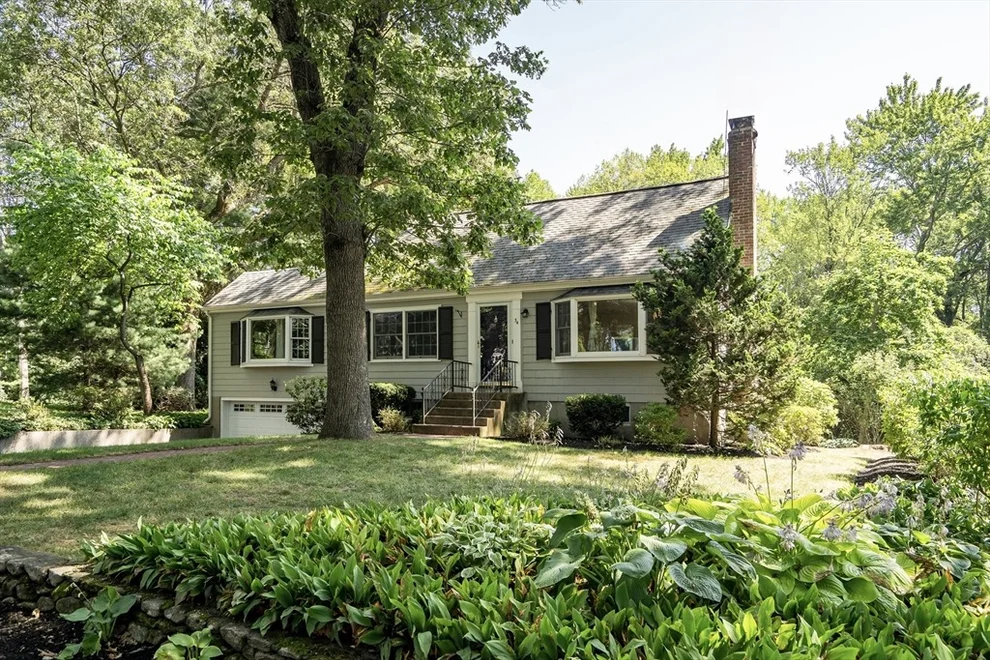 Unit for sale at 34 Greenwood Street, Lexington, MA 02421
