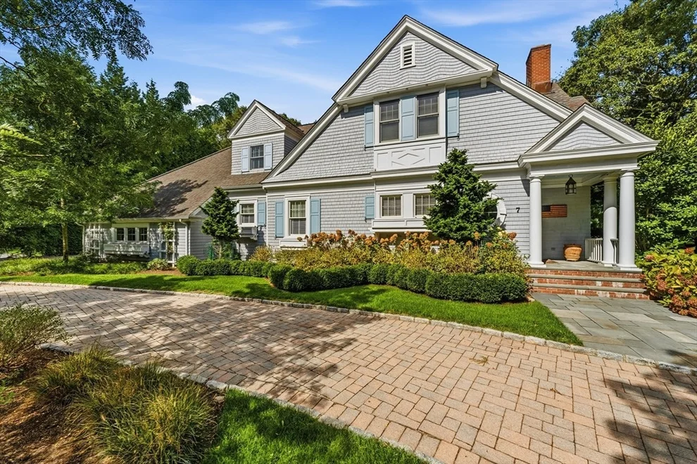 Unit for sale at 7 Eagle Drive, Dartmouth, MA 02748