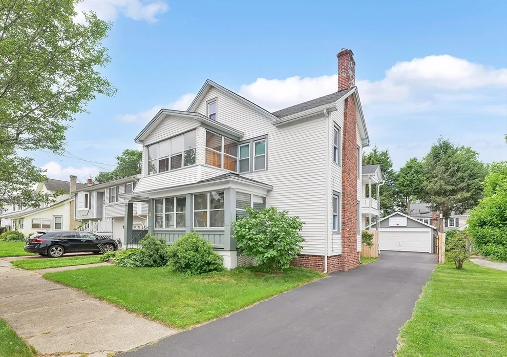 Unit for sale at 8-10 Brunswick St, Springfield, MA 01108