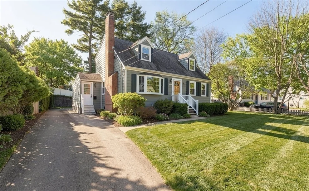 Unit for sale at 9 Pearl St, Walpole, MA 02081