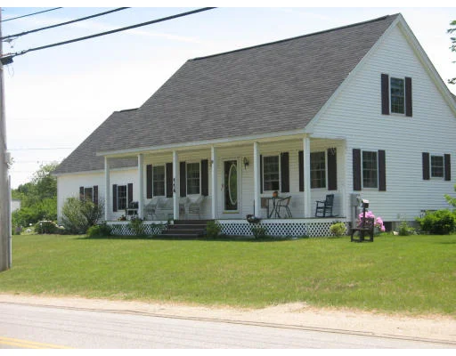 Unit for sale at 114 South Main Street, Seabrook, NH 03874