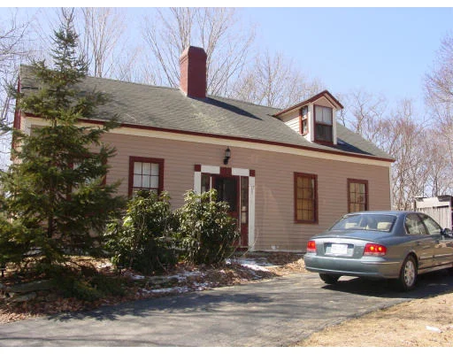 Unit for sale at 122 New Braintree Road, Oakham, MA 01068