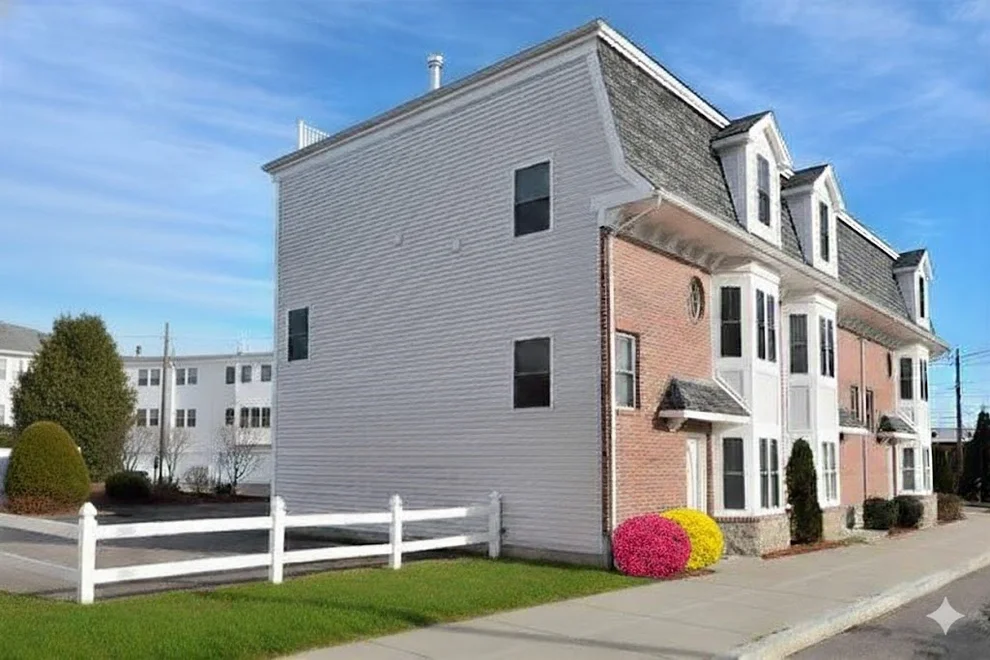 Unit for sale at 909 Washington St/U14 On Walnut St, Norwood, MA 02062