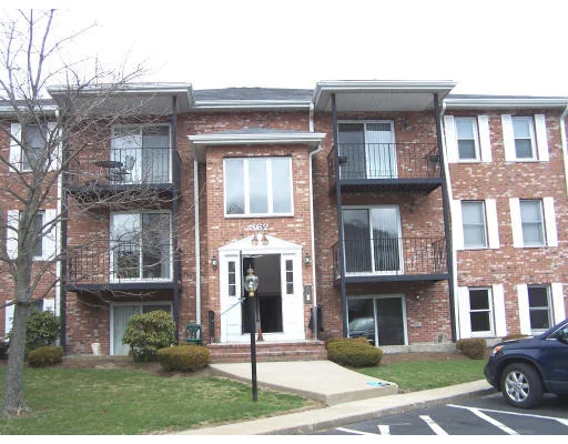 Unit for sale at 362 Neponset St, Canton, MA 02021