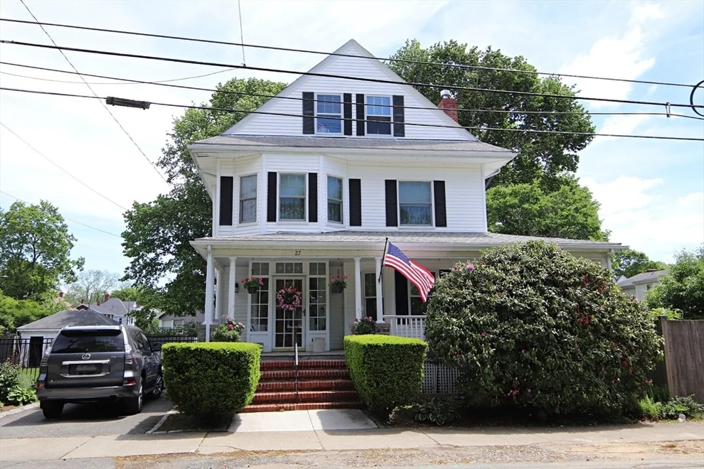 Unit for sale at 27 Summer St, Saugus, MA 01906
