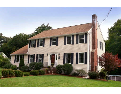 Unit for sale at 5 Putnam Rd, North Reading, MA 01864