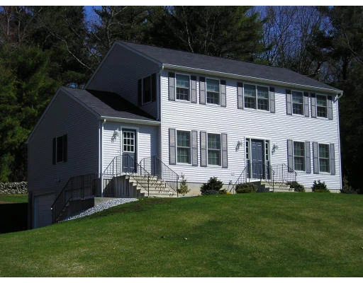 Unit for sale at 1 Fairfield Dr, Palmer, MA 01069