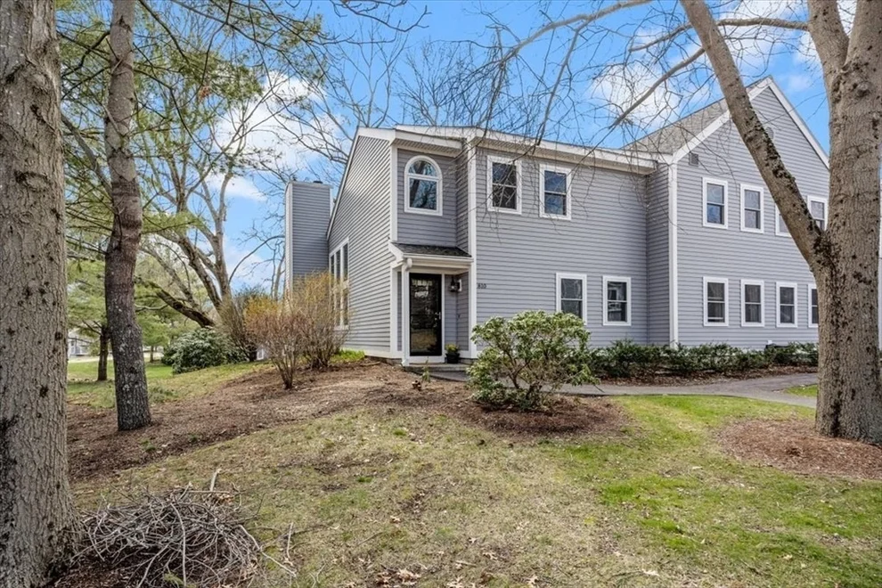 Unit for sale at 810 Tuckers Lane, Hingham, MA 02043