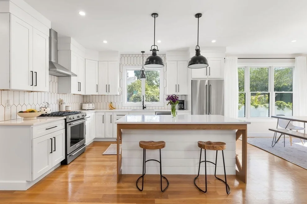 Unit for sale at 167 Chapel St, Newton, MA 02458