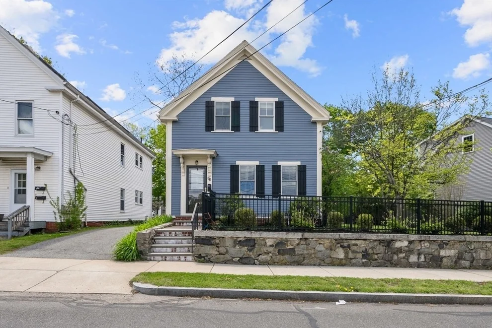 Unit for sale at 94 William St, Stoneham, MA 02180
