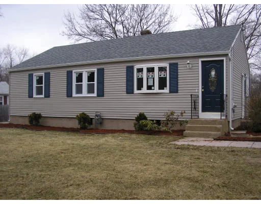 Unit for sale at 84 N Brook Rd, Springfield, MA 01119