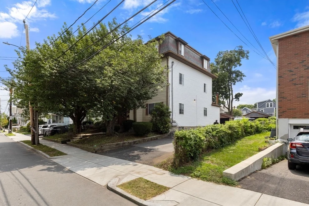 Unit for sale at 28 Morse St, Watertown, MA 02472