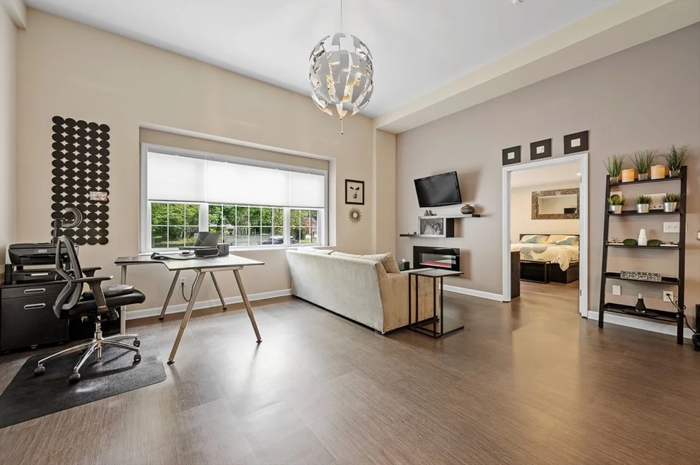 Unit for sale at 48 Phillips Rd, Holden, MA 01520