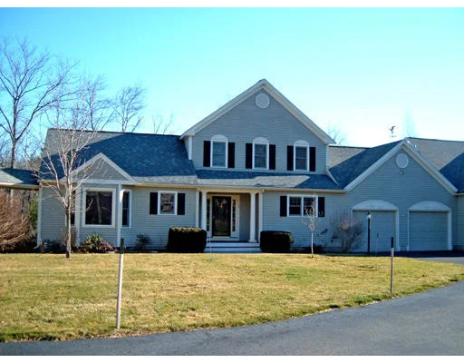 Unit for sale at 9 Algonquian Drive, Natick, MA 01760